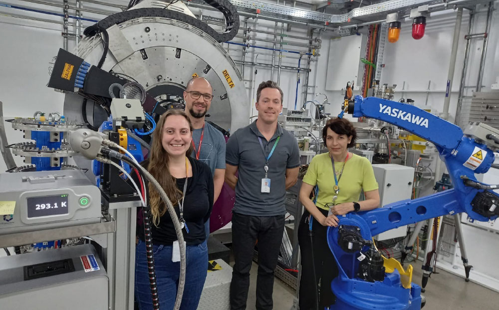 Image of members of the Paineira beamline group
