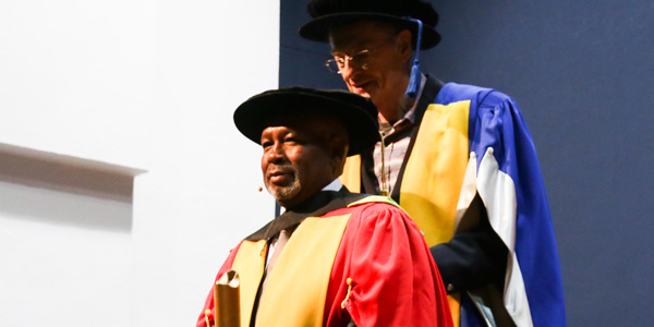 Dr Jabulane Mabuza being conferred with an honorary Doctorate of Commerce