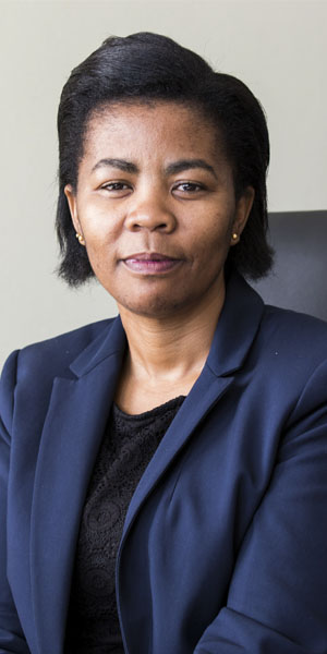 Dr Puleng LenkaBula, Dean of 足球竞彩app排名s, joined Wits in March 2016.